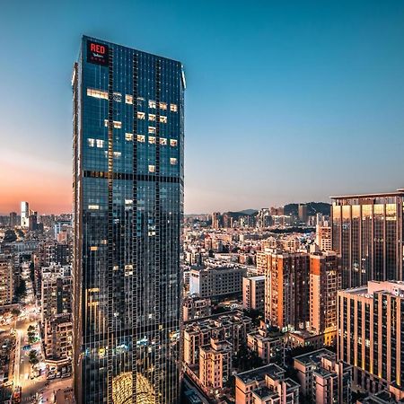 Radisson Red Hotel Zhuhai Gongbei Port Eksteriør bilde
