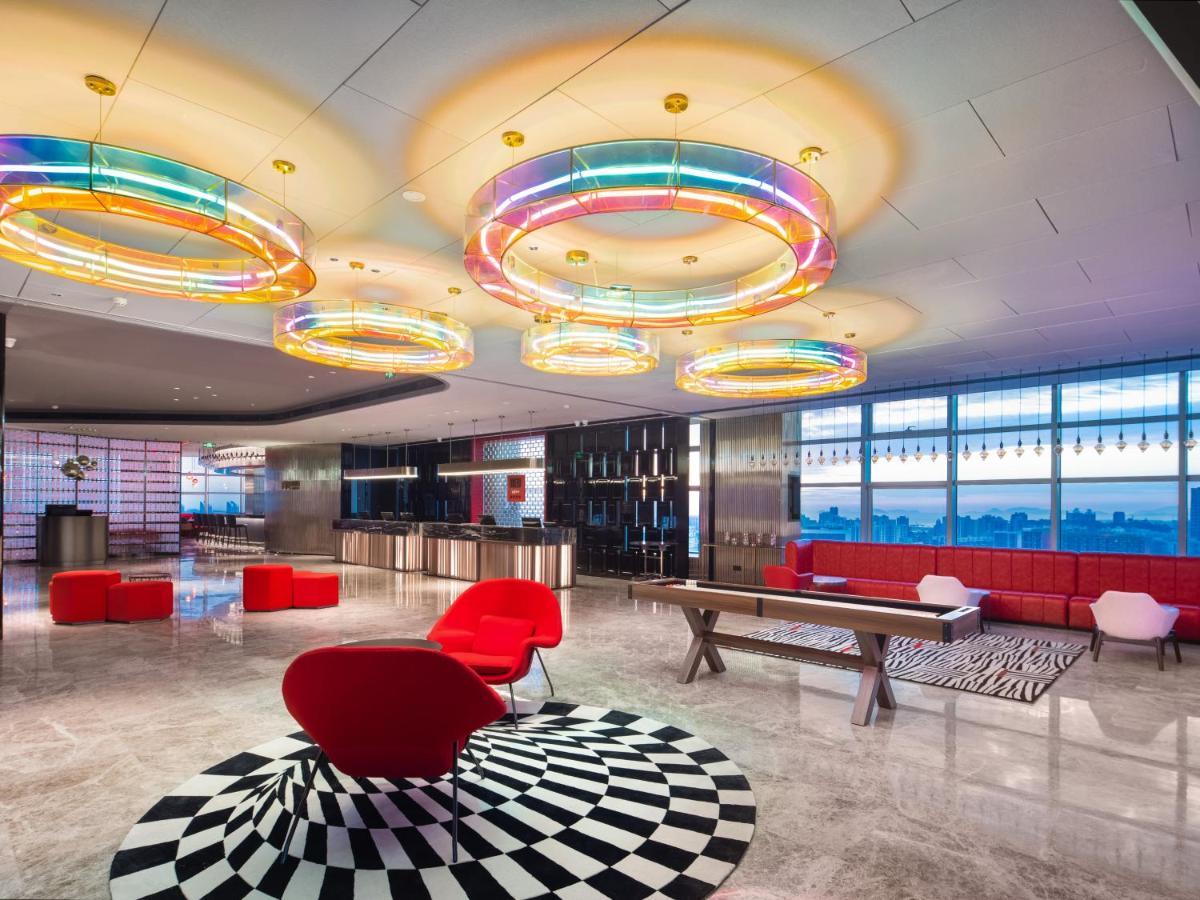 Radisson Red Hotel Zhuhai Gongbei Port Eksteriør bilde