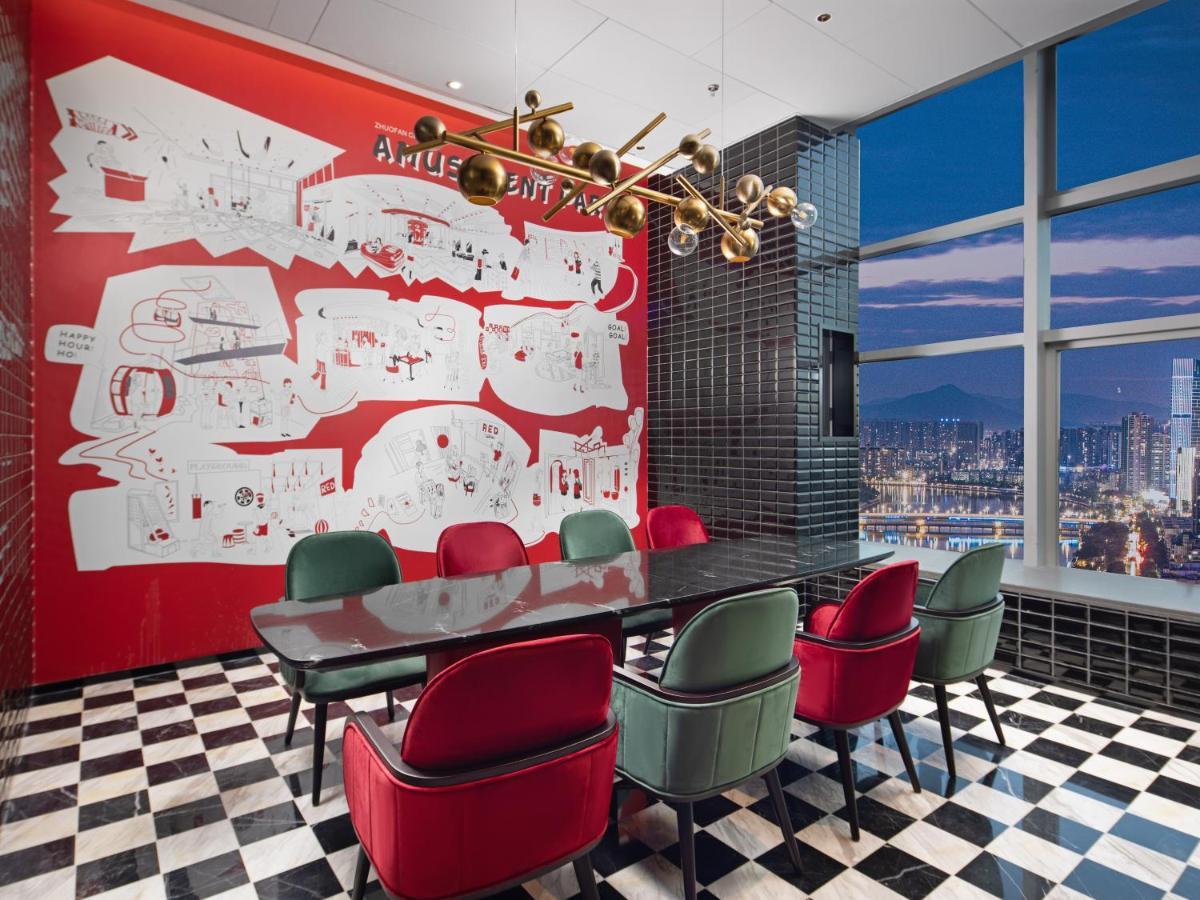 Radisson Red Hotel Zhuhai Gongbei Port Eksteriør bilde
