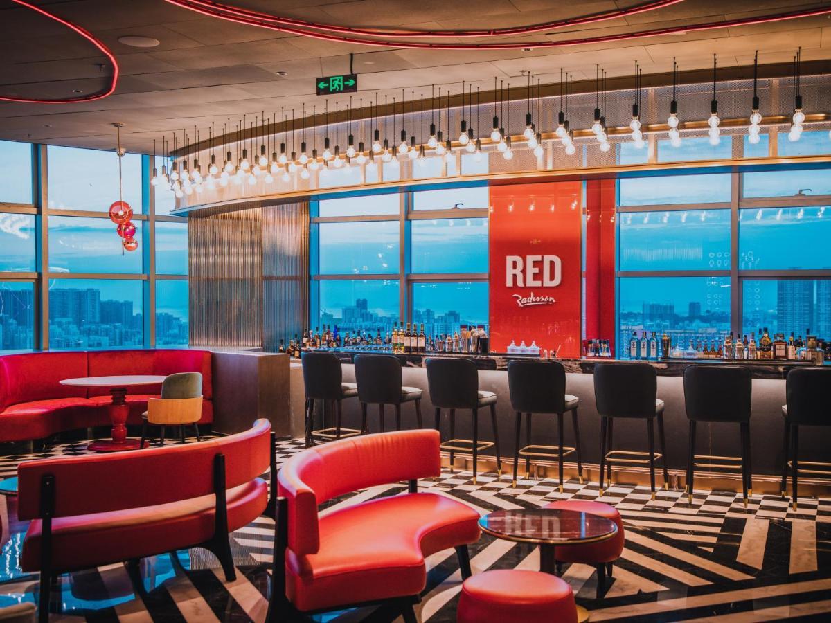 Radisson Red Hotel Zhuhai Gongbei Port Eksteriør bilde