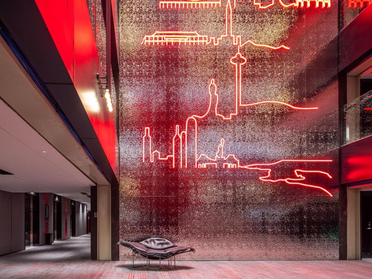 Radisson Red Hotel Zhuhai Gongbei Port Eksteriør bilde
