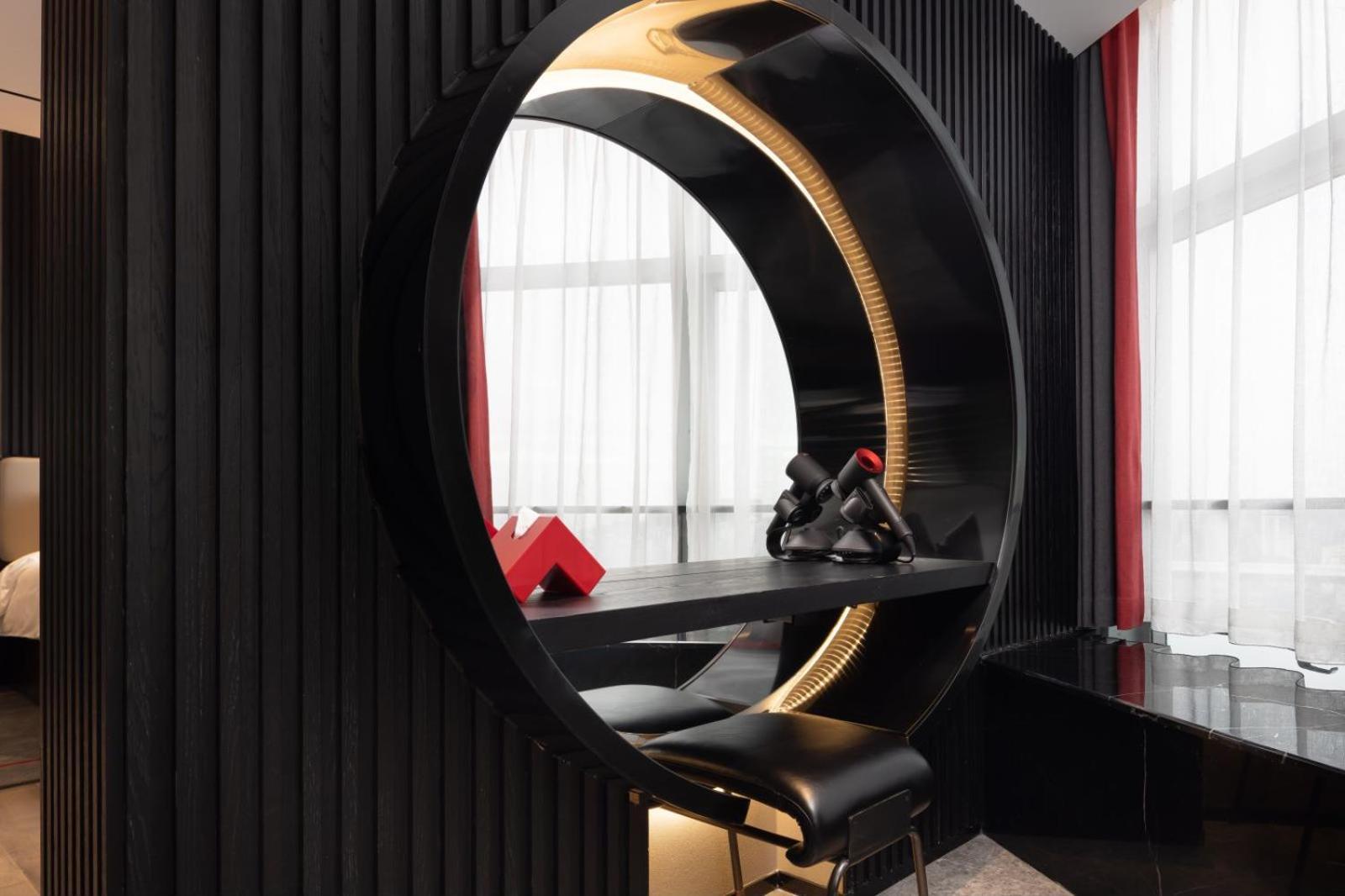 Radisson Red Hotel Zhuhai Gongbei Port Eksteriør bilde
