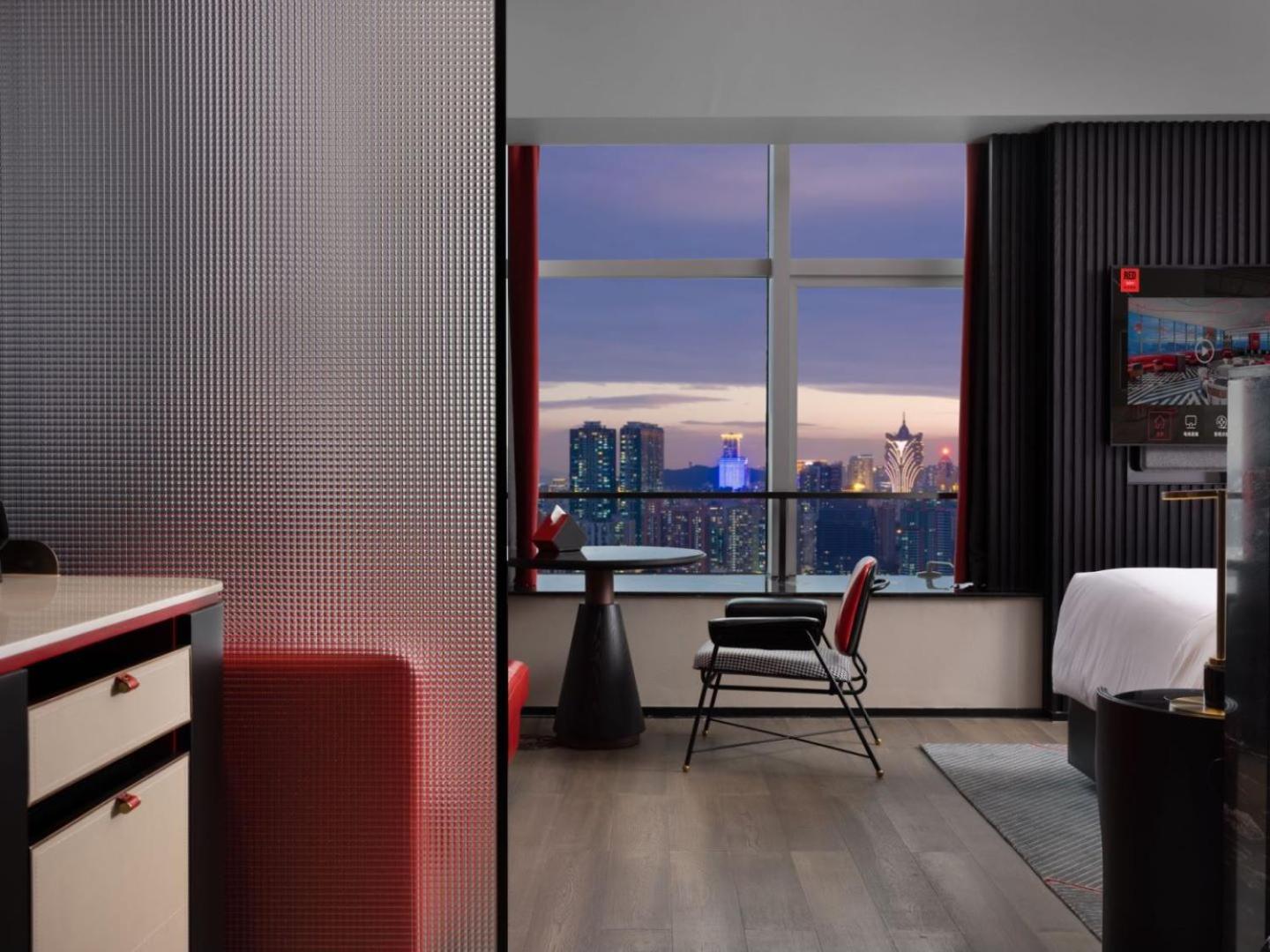 Radisson Red Hotel Zhuhai Gongbei Port Eksteriør bilde